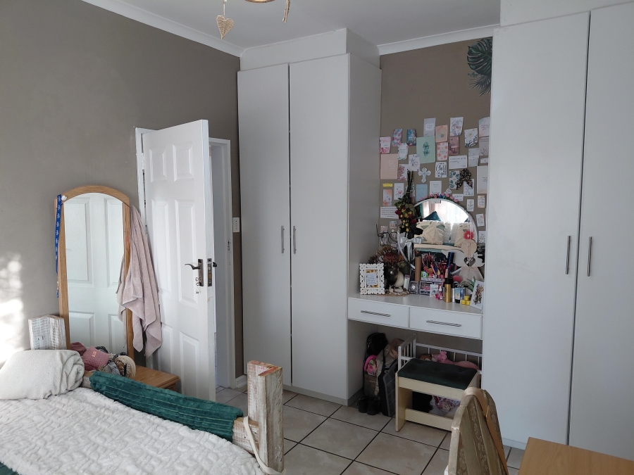 3 Bedroom Property for Sale in Strelitzia Park Eastern Cape